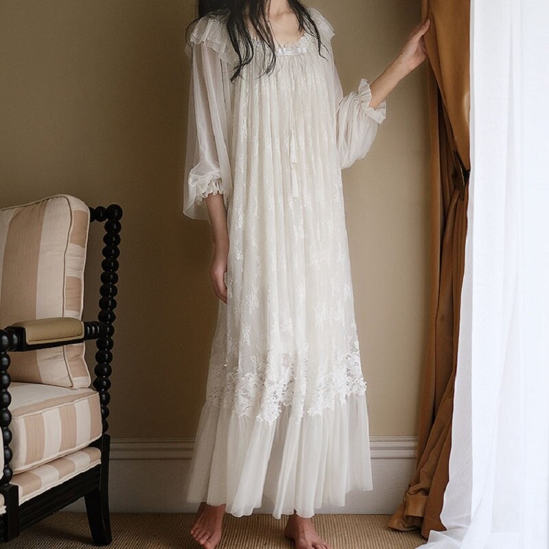 White Lace Women's Nightgowns