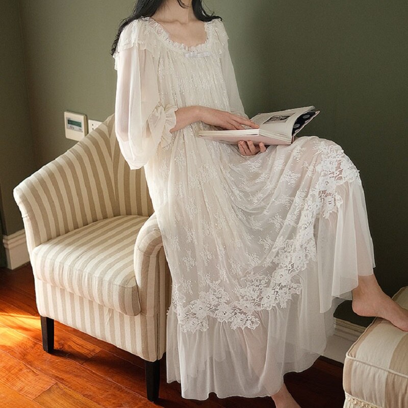 White Lace Women's Nightgowns